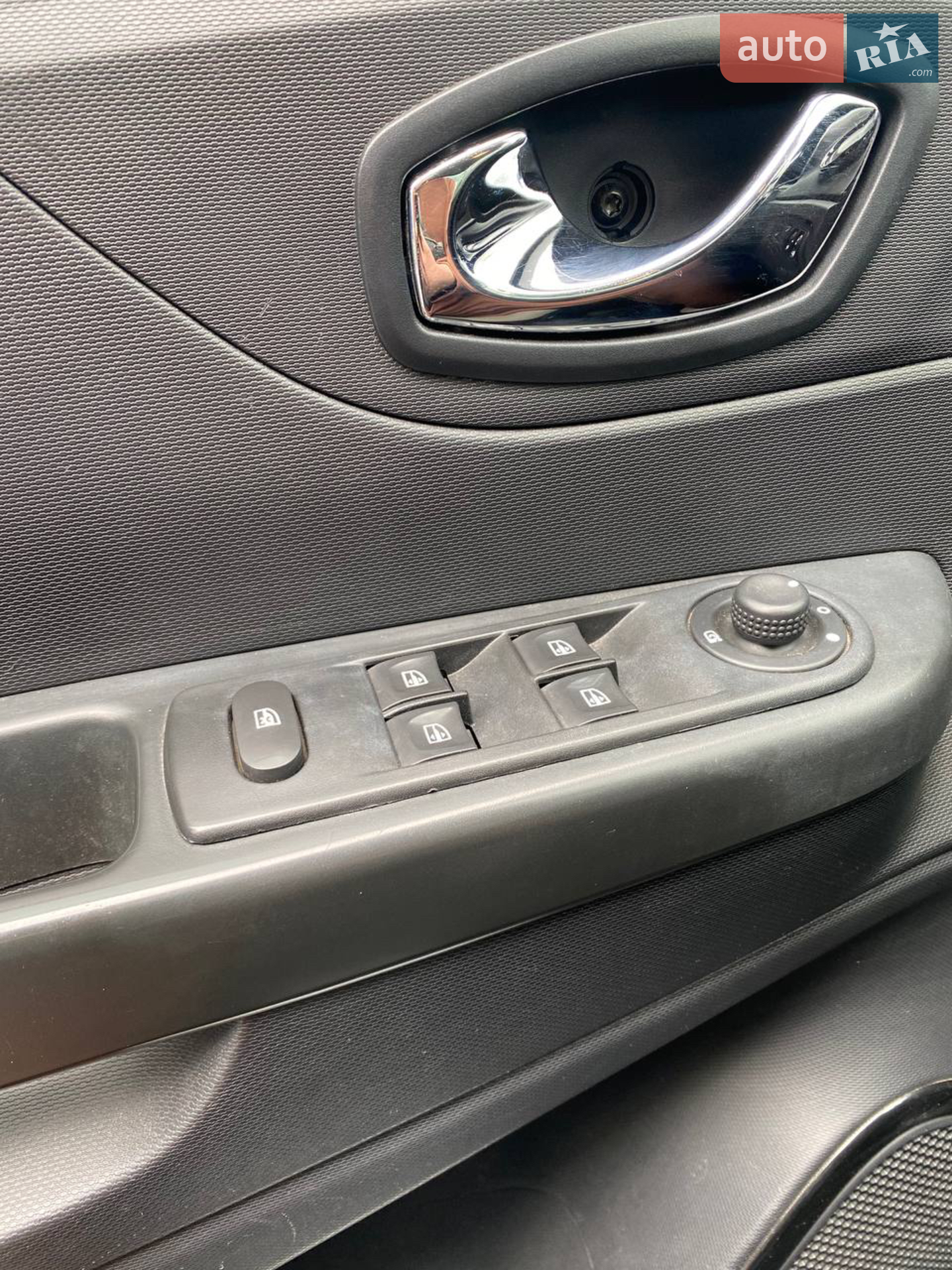 2015 Renault Captur - мініатюра 21