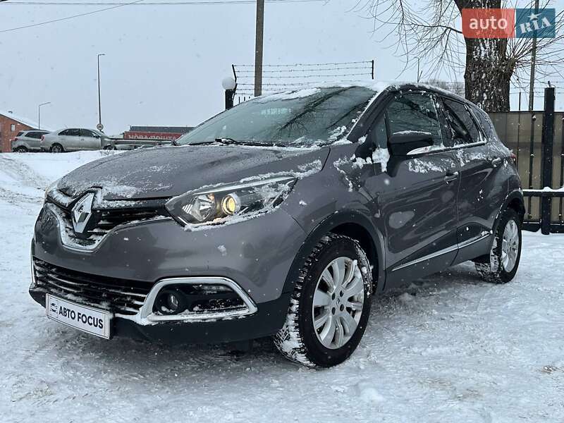 Позашляховик / Кросовер Renault Captur 2016 в Києві