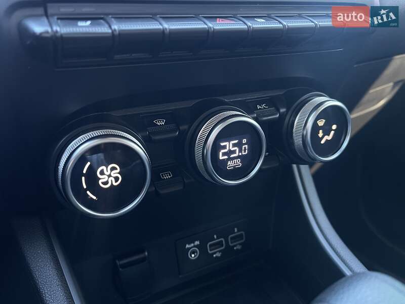 Позашляховик / Кросовер Renault Captur 2021 в Миколаєві