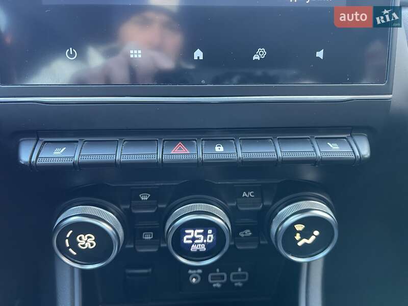 Позашляховик / Кросовер Renault Captur 2021 в Миколаєві