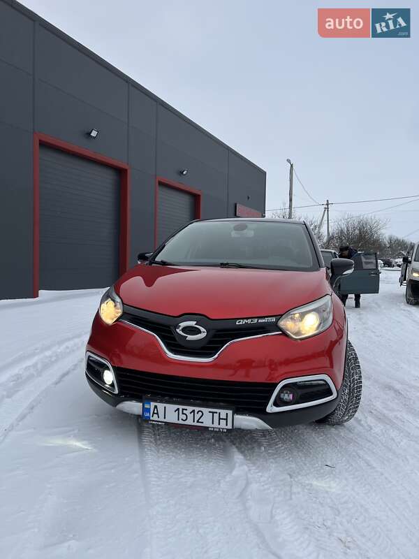 Внедорожник / Кроссовер Renault Captur 2015 в Барышевке