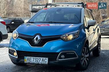 Внедорожник / Кроссовер Renault Captur 2015 в Днепре