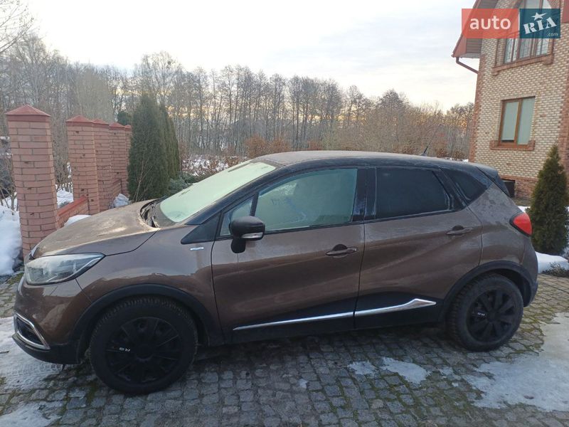 Позашляховик / Кросовер Renault Captur 2015 в Києві