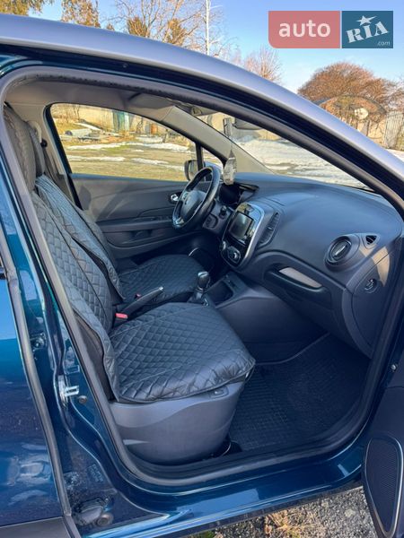 Позашляховик / Кросовер Renault Captur 2018 в Хмельницькому