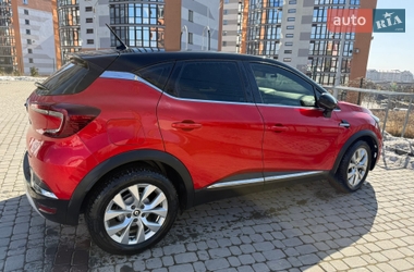 Внедорожник / Кроссовер Renault Captur 2021 в Ивано-Франковске