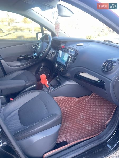 Позашляховик / Кросовер Renault Captur 2013 в Переяславі