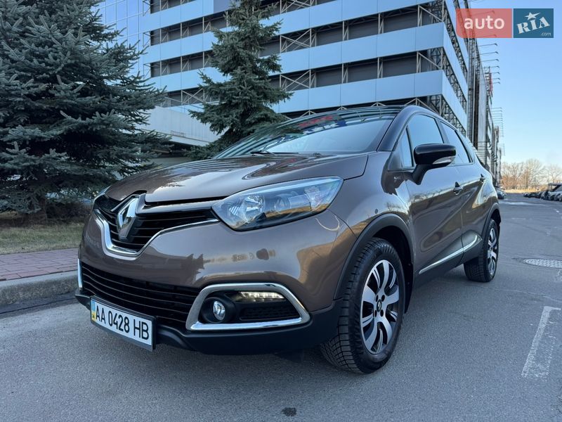 Позашляховик / Кросовер Renault Captur 2015 в Києві