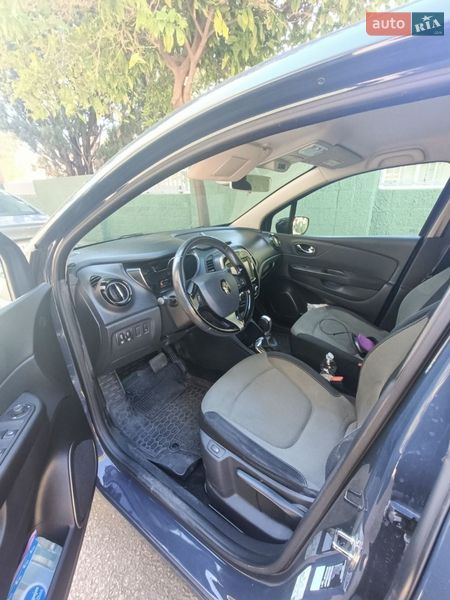 Позашляховик / Кросовер Renault Captur 2016 в Вишгороді