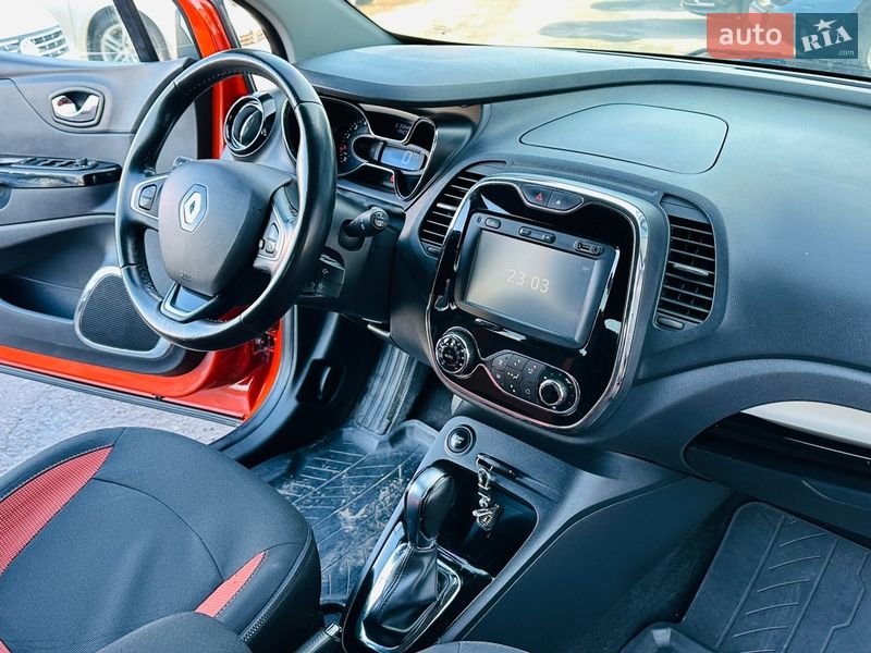 Внедорожник / Кроссовер Renault Captur 2016 в Харькове
