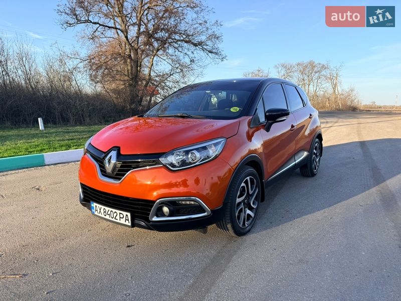 Внедорожник / Кроссовер Renault Captur 2015 в Краснограде