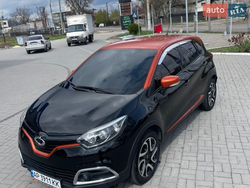 Позашляховик / Кросовер Renault Captur 2015 в Запоріжжі