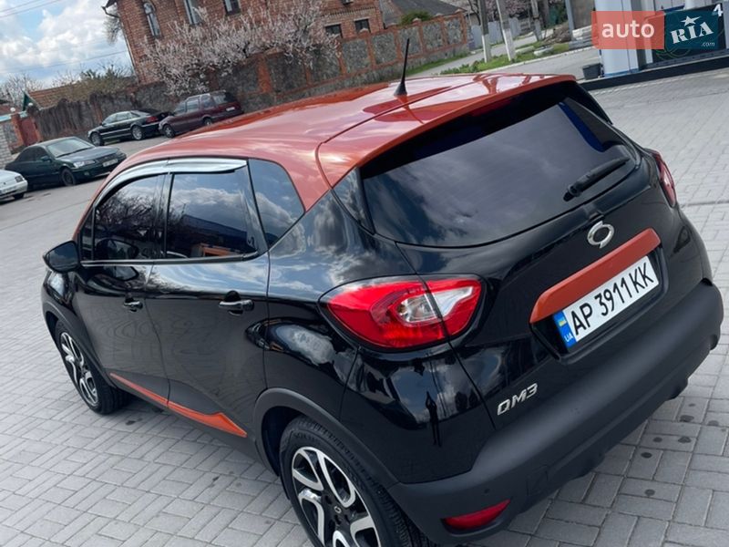 Позашляховик / Кросовер Renault Captur 2015 в Запоріжжі