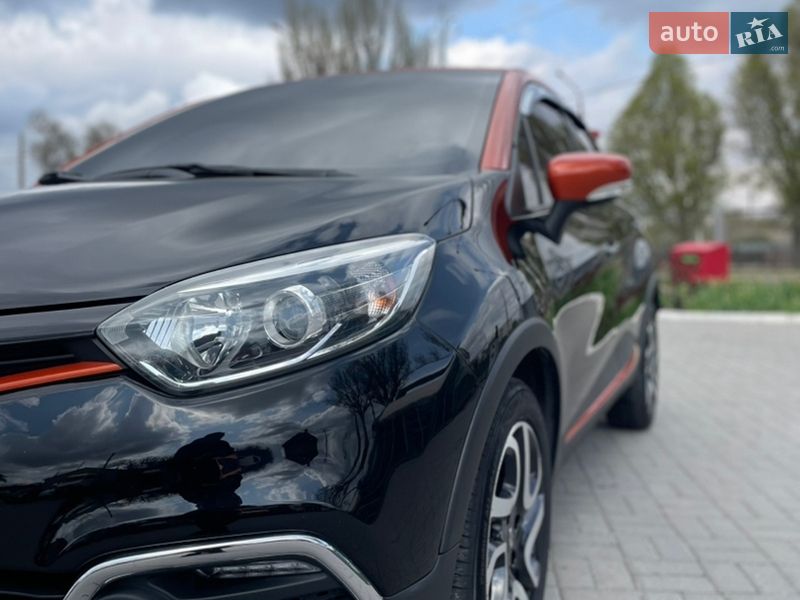 Позашляховик / Кросовер Renault Captur 2015 в Запоріжжі