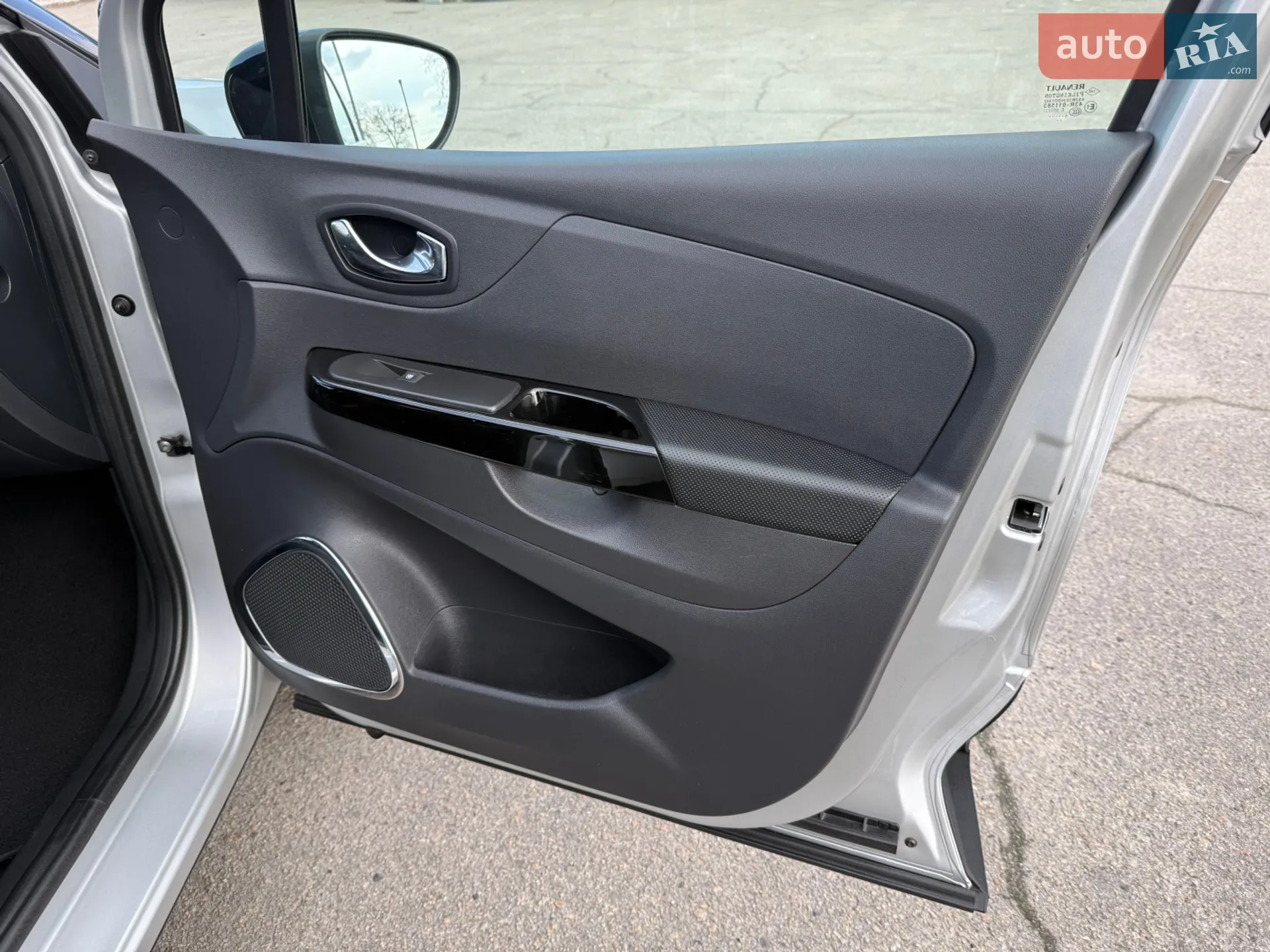 2016 Renault Captur - мініатюра 37