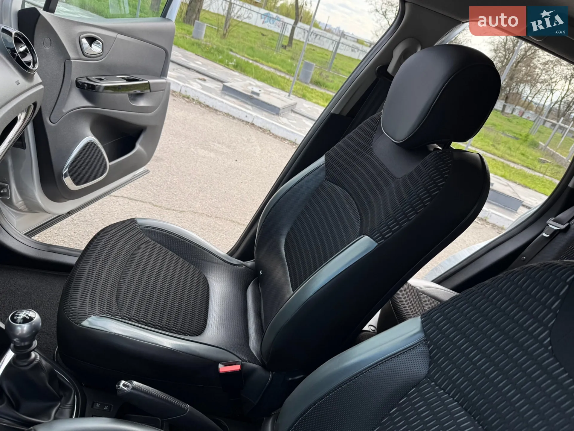 2016 Renault Captur - мініатюра 50