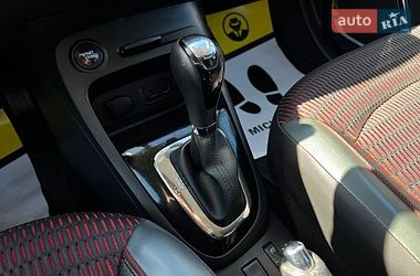 Позашляховик / Кросовер Renault Captur 2015 в Івано-Франківську
