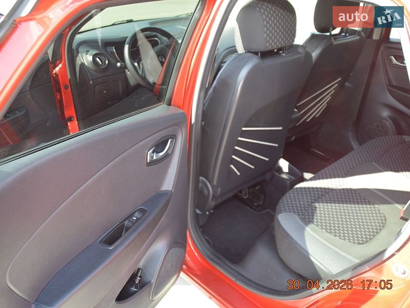 Внедорожник / Кроссовер Renault Captur 2017 в Львове