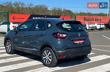Внедорожник / Кроссовер Renault Captur 2019 в Одессе