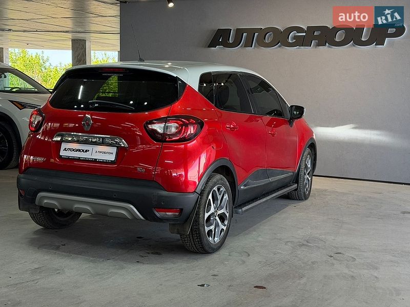 Внедорожник / Кроссовер Renault Captur 2017 в Одессе