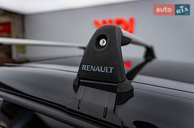 Внедорожник / Кроссовер Renault Captur 2019 в Киеве