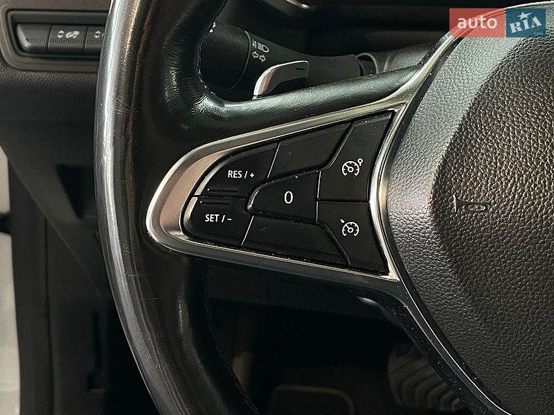 Внедорожник / Кроссовер Renault Captur 2021 в Одессе