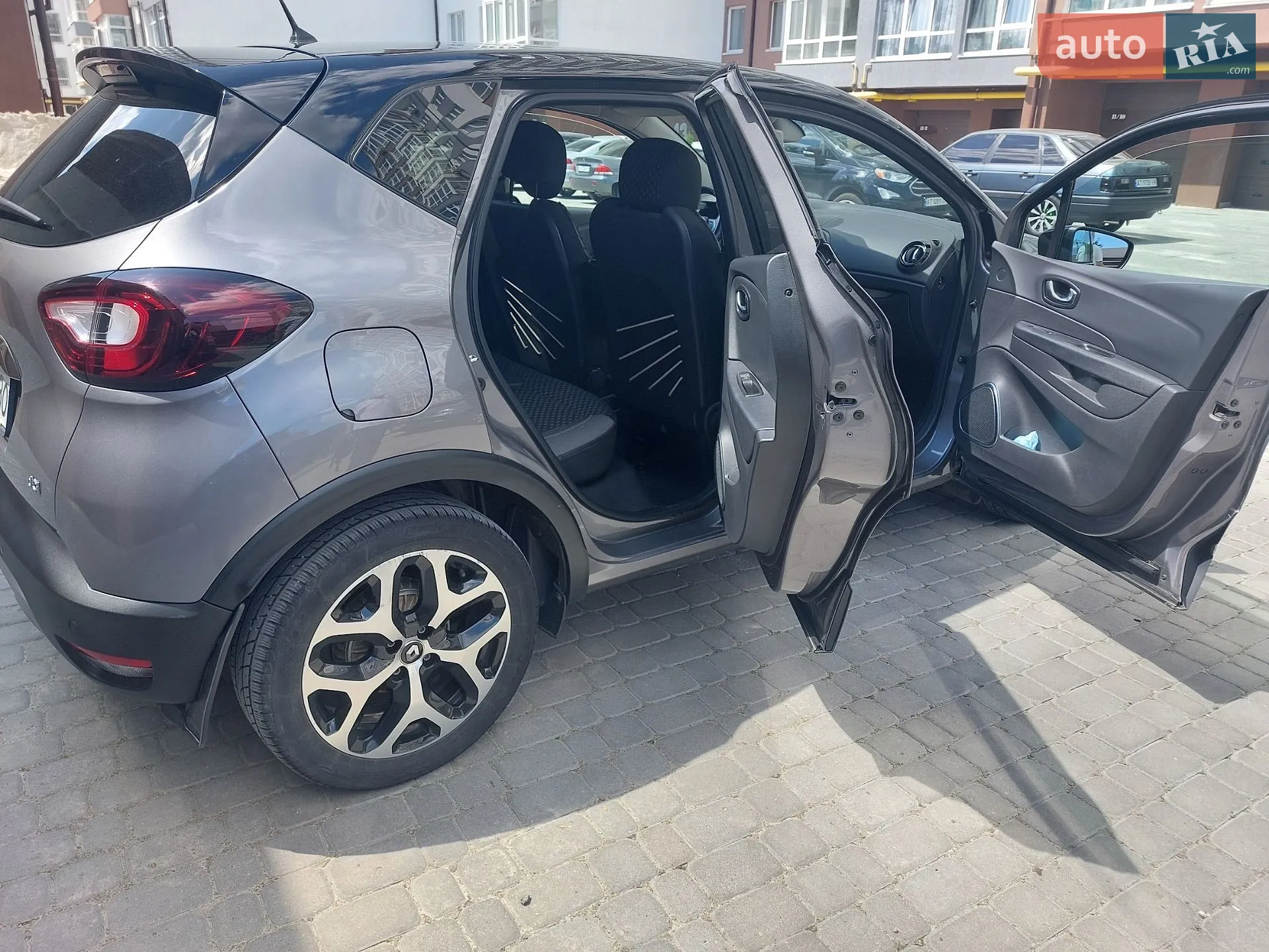 2019 Renault Captur - мініатюра 11