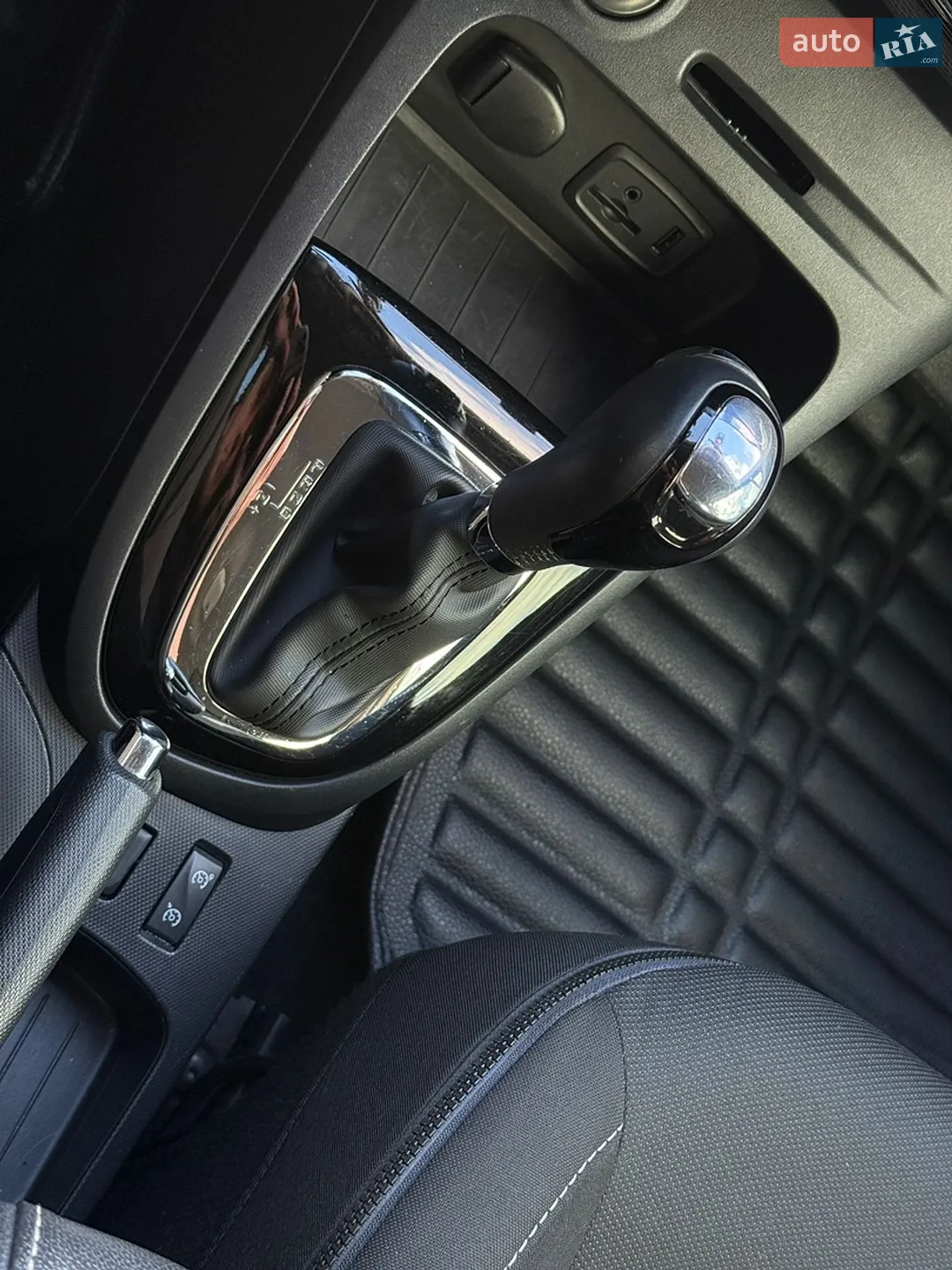2014 Renault Captur - мініатюра 19