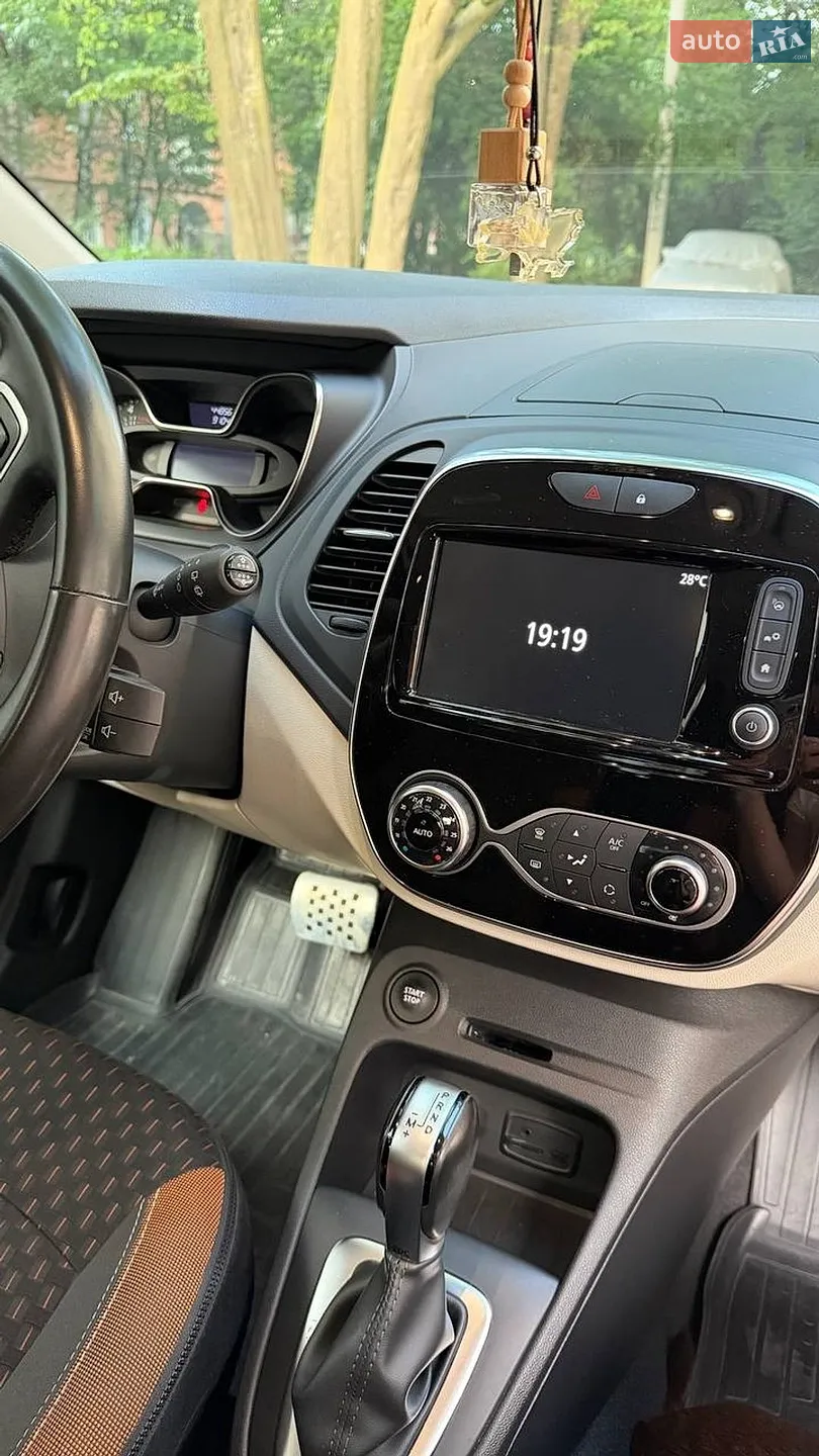 2019 Renault Captur - мініатюра 11