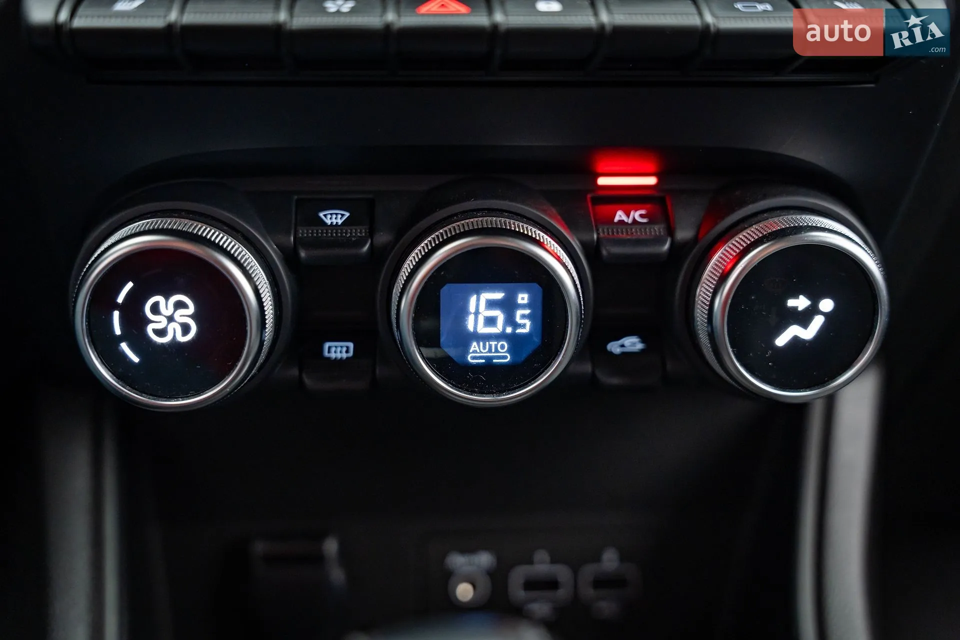 2021 Renault Captur - мініатюра 21