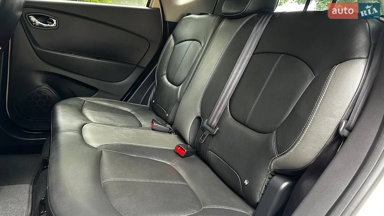 2015 Renault Captur - мініатюра 26