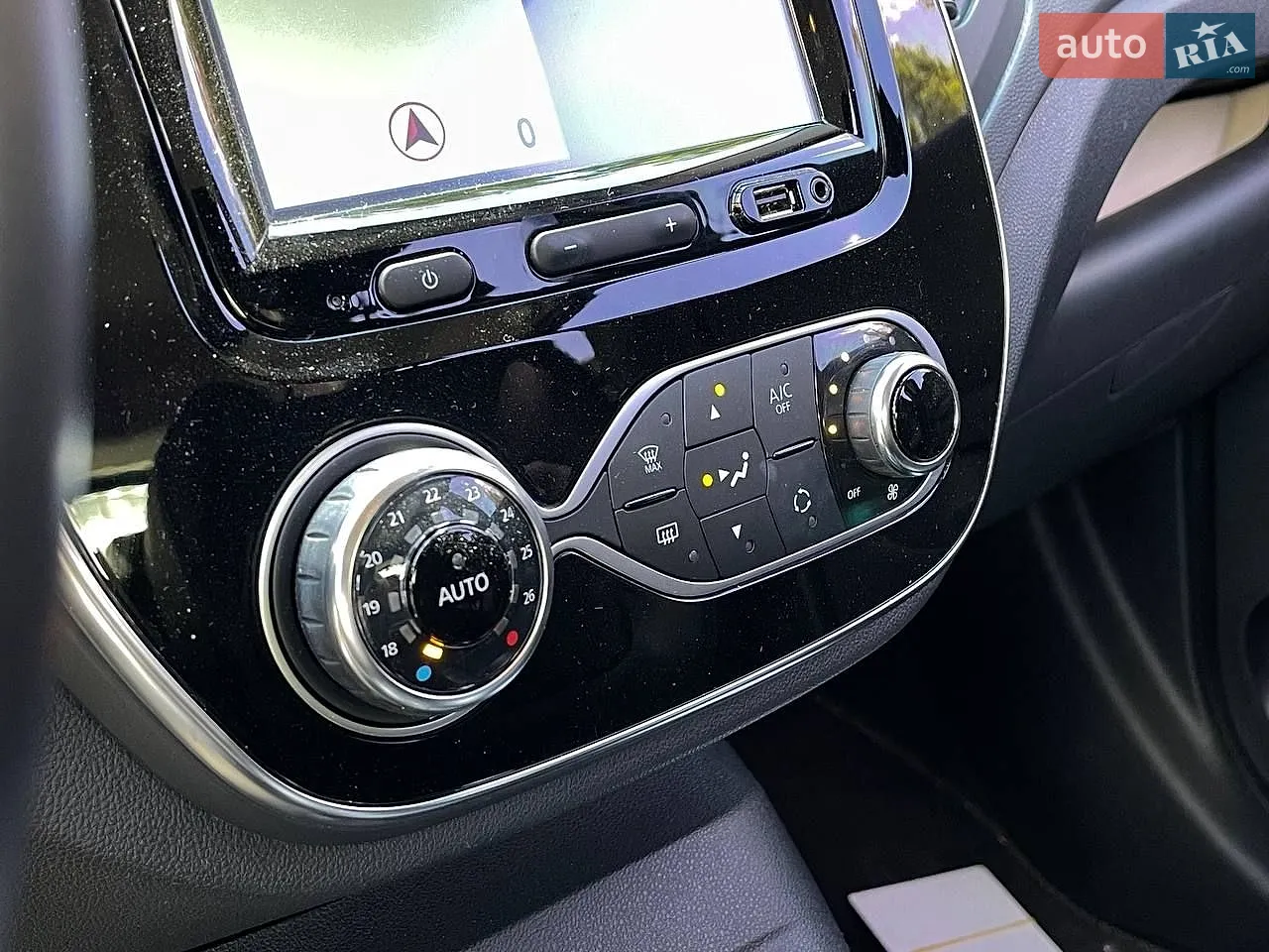 2018 Renault Captur - мініатюра 11