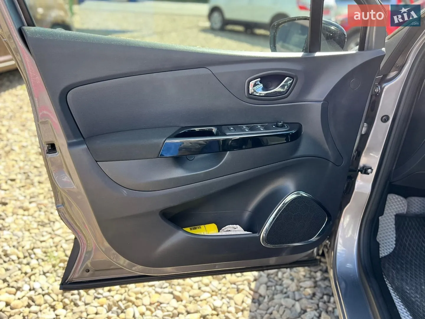 2015 Renault Captur - мініатюра 15