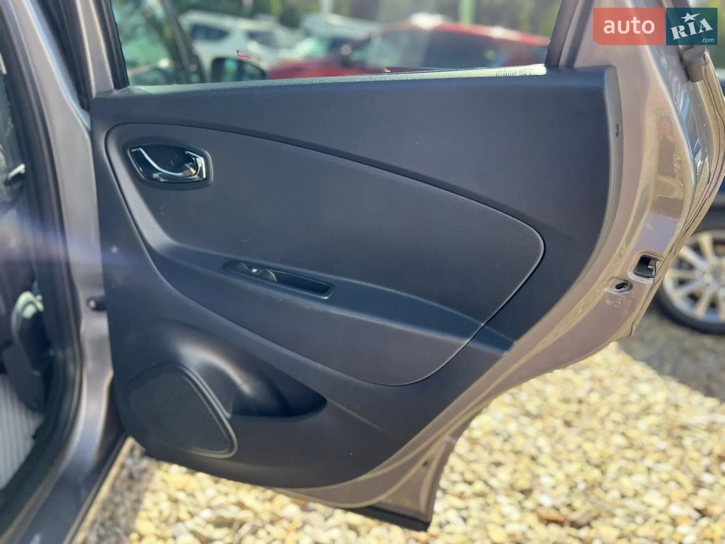 2015 Renault Captur - мініатюра 27
