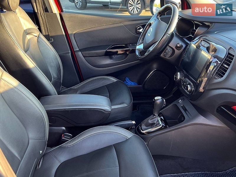 Позашляховик / Кросовер Renault Captur 2015 в Житомирі фото 13 Позашляховик / Кросовер Renault Captur 2015 в Житомирі