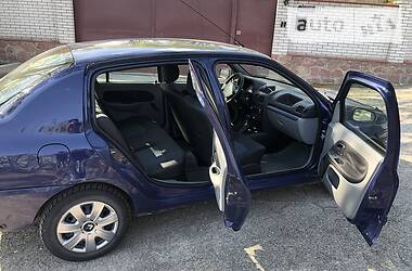 Седан Renault Clio Symbol 2008 в 
