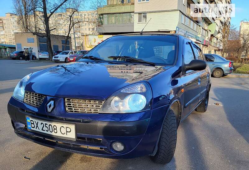 Renault Clio Symbol 2004