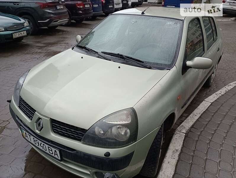 Седан Renault Clio Symbol 2003 в 