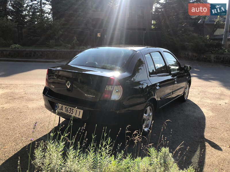 Седан Renault Clio Symbol 2006 в Киеве