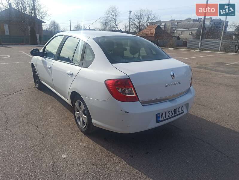 Седан Renault Clio Symbol 2010 в Дружковке