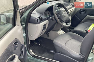 Седан Renault Clio Symbol 2006 в Черновцах