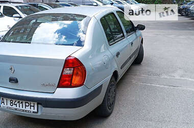 Седан Renault Clio Symbol 2004 в Киеве