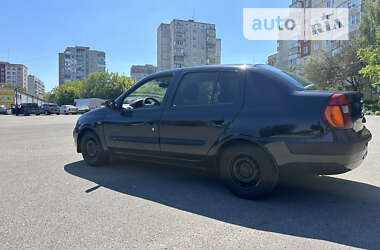 Седан Renault Clio Symbol 2003 в Белой Церкви