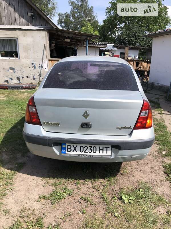 Седан Renault Clio Symbol 2003 в Ізяславі