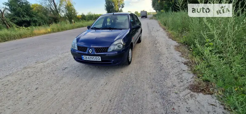 Renault Clio Symbol 2003