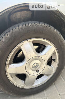 Седан Renault Clio Symbol 2006 в 