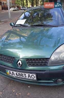 Седан Renault Clio Symbol 2002 в Киеве