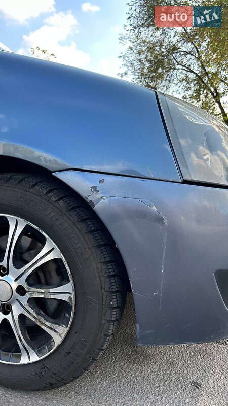 Седан Renault Clio Symbol 2006 в Дніпрі фото 4 Седан Renault Clio Symbol 2006 в Дніпрі