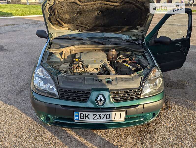 Седан Renault Clio Symbol 2003 в Ровно