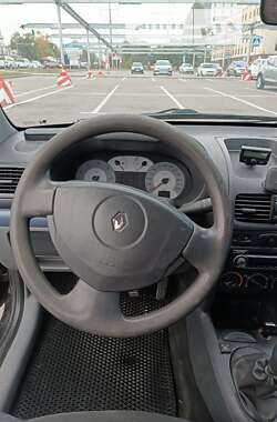 Седан Renault Clio Symbol 2006 в Киеве