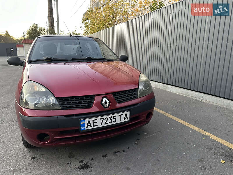 Седан Renault Clio Symbol 2002 в Дніпрі